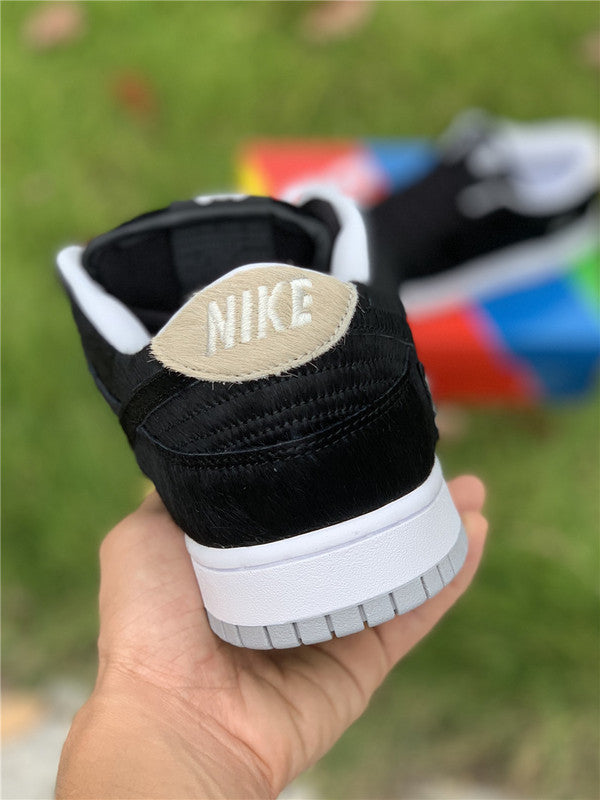 Nike Men's & Women's Designer Lifestyle Shoes — Style 080 side view