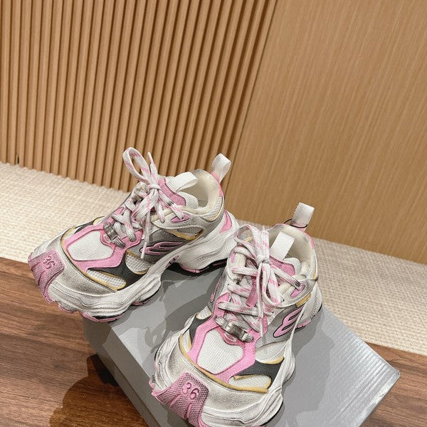 Balenciaga Beige Low-Top Sneakers - Angled View