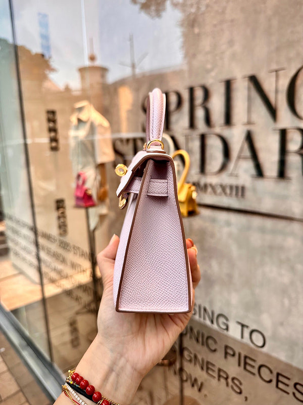 Sculpted handbag styled for everyday wear