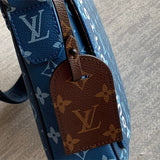  Elegant everyday bag front view 7