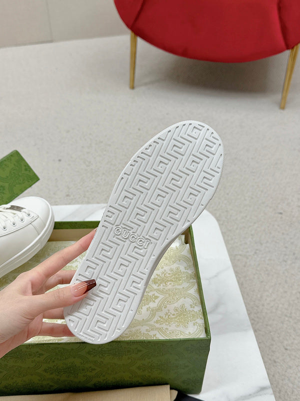 Gucci two-tone luxury sneakers view 4 minimalist modern build
