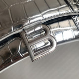 Zivas Charm Signature Style Statement Handbag (Modern Wardrobe Staple) – Close-Up Detail