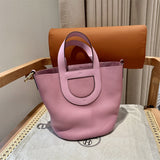  Refined shoulder bag front view 7