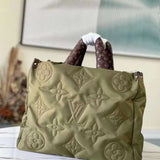 Front view of polished modern women's handbag – women's everyday handbag