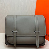  signature handbag styled with outfit 12