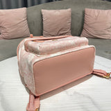 Handle and strap detail of classic refined women's handbag – women's premium purse
