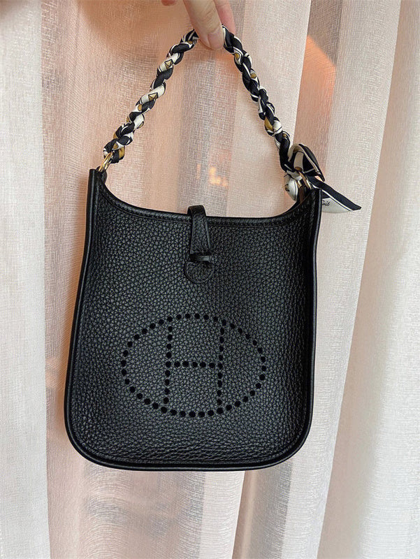  modern shoulder bag styled with outfit