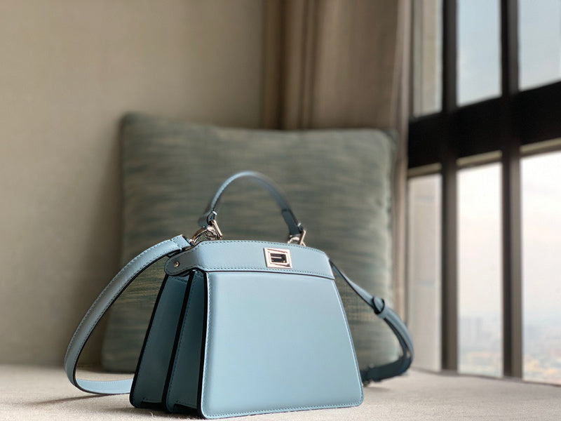Ziva's Charm handbag – side angle view (20cm*15cm*11cm)