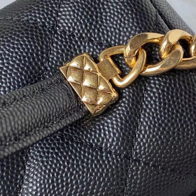Zivas Charm Signature Style Designer Handbag (Elevated Daily Companion) – Interior View