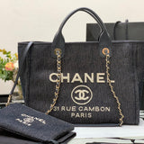  spacious purse view 7