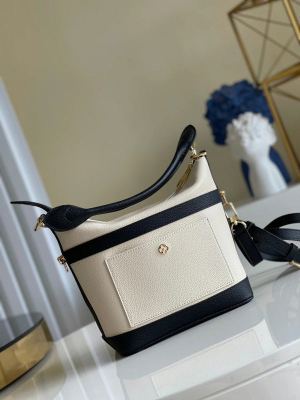 Interior view of everyday-luxe modern women's handbag – women's luxury accessory