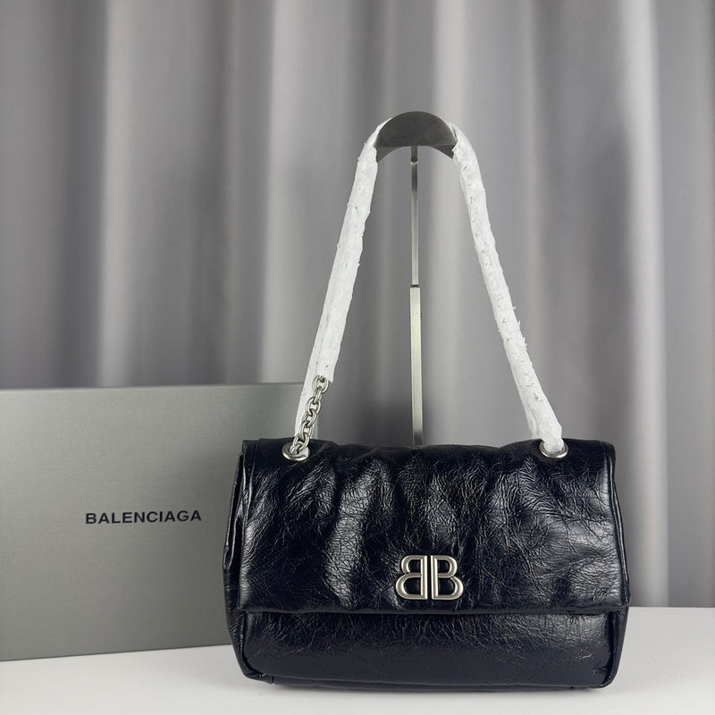 Zivas Charm Signature Style Statement Handbag (Designer-Inspired Craftsmanship) – Lifestyle Shot
