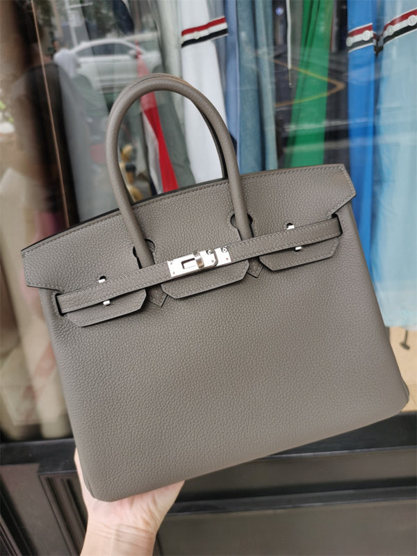  sophisticated shoulder bag detail view showing craftsmanship