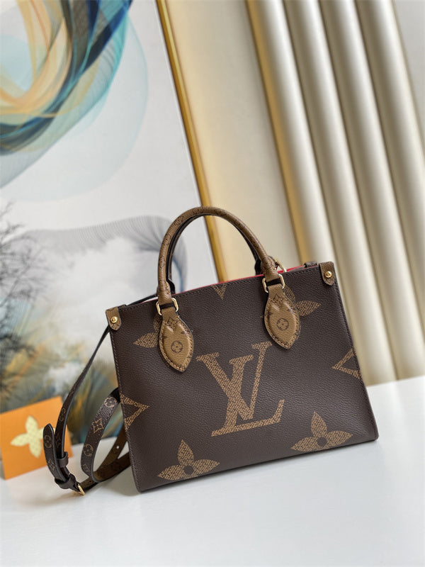  structured shopper bag detail view showing craftsmanship