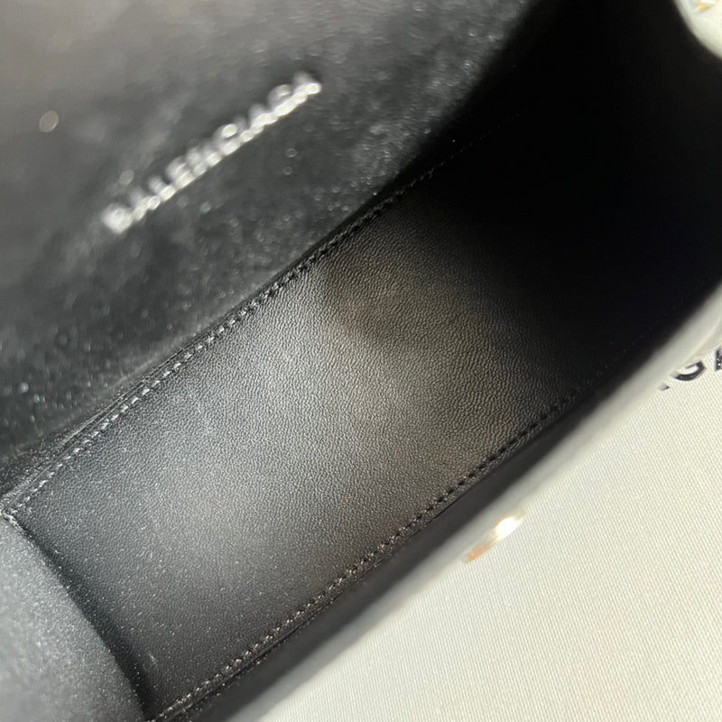 Statement Vegan Leather Handbag - Chic Everyday Appeal | Women's Statement Accessory #291 - alternate angle view (image 8) of designer-inspired handbag