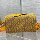 Close-up detail of everyday-luxe premium women's handbag – women's statement bag