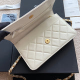 Zivas Charm Effortless Sophistication Designer Handbag (Effortless Style Upgrade) – Interior View