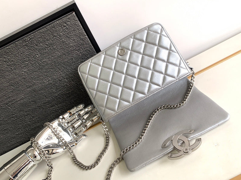 handbag, versatile everyday style, image 4