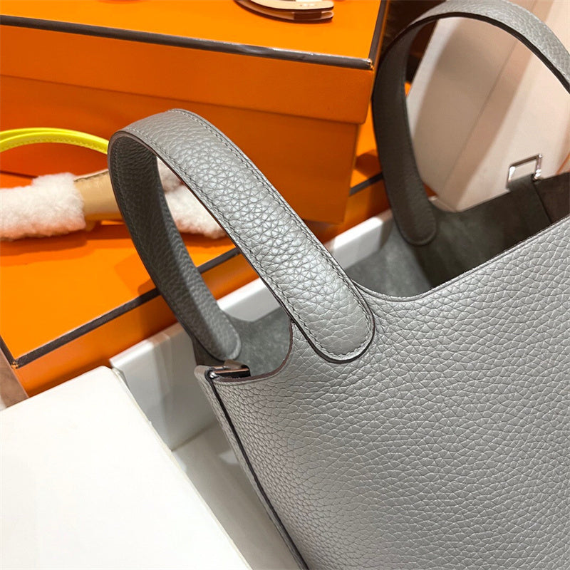 Contemporary everyday bag front view 25