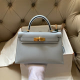 Elegant handbag styled for everyday wear