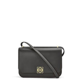 Ziva's Charm handbag – detail view (19cm*13cm*6cm)