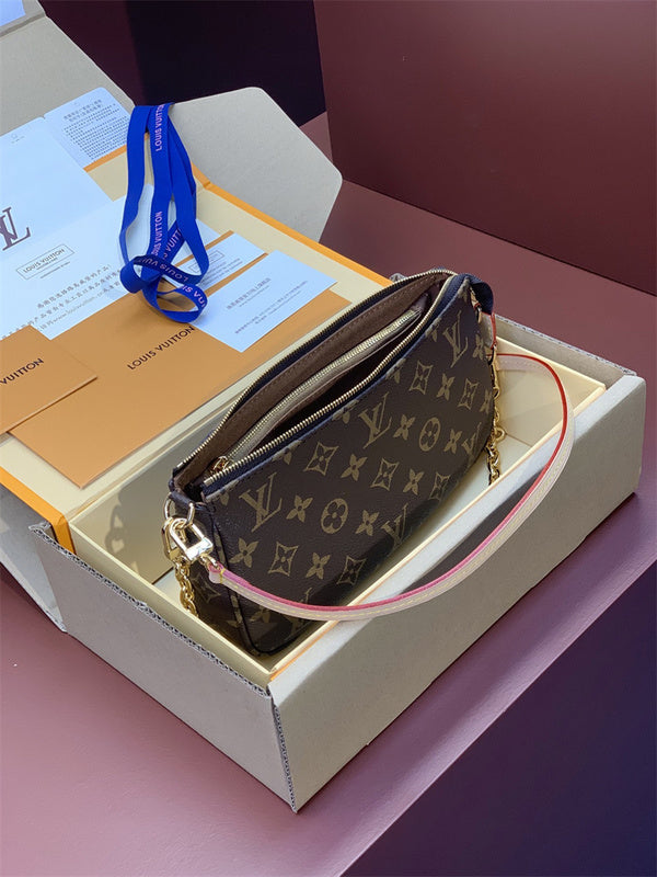  Understated everyday bag carried on shoulder