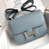  graceful tote bag detail view showing craftsmanship 14