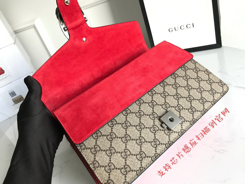 Interior view of elevated modern women's handbag – women's designer-style accessory