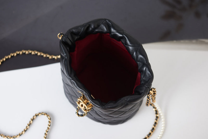  handbag, compact everyday style, image 9