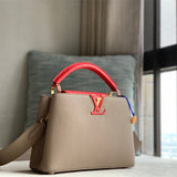  crossbody bag interior and compartment view