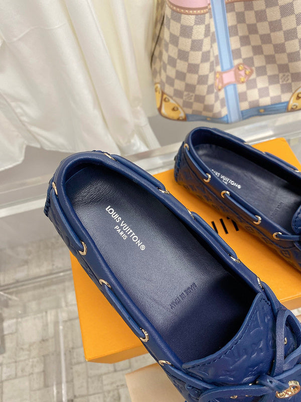 Louis Vuitton shoes Style 335 - sole and craftsmanship detail