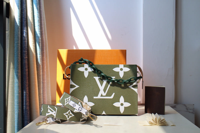 Styled lifestyle shot of everyday-luxe elevated women's handbag – women's statement bag