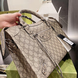 Ziva's Charm handbag – detail view (one versatile size)