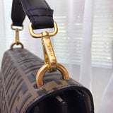 Ziva's Charm handbag – close-up view (Standard Size)