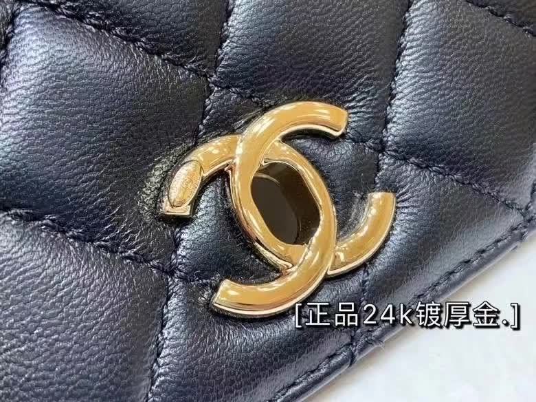 Zivas Charm Chic Craftsmanship Fashion Handbag (Elevated Daily Companion) – Lifestyle Shot