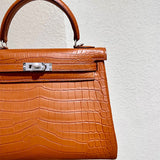  satchel close-up of hardware and finish 11