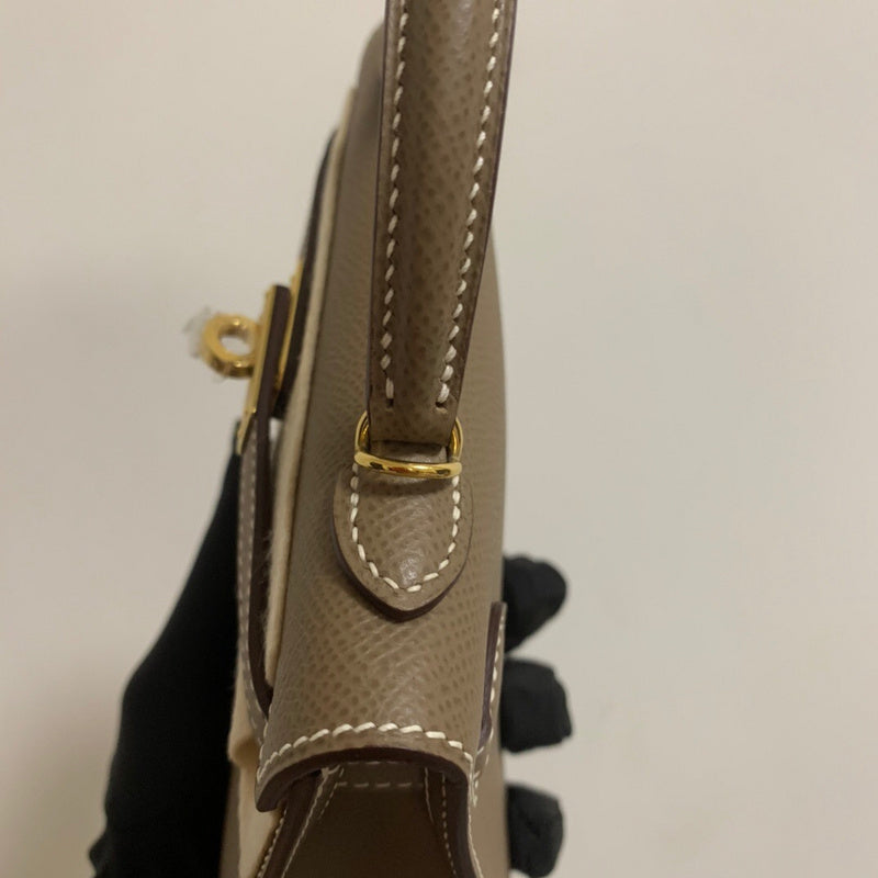 Interior view of smart premium bag