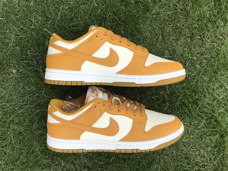 Nike clean off-white luxury sneakers view 16 padded collar comfort
