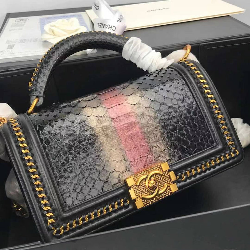 mid purse view 10