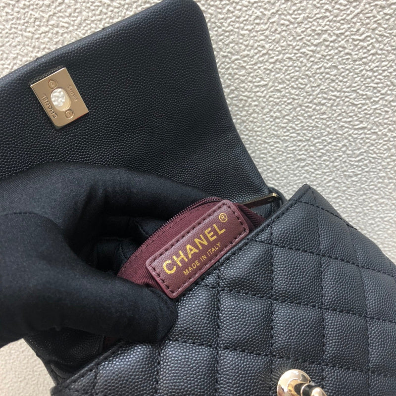  women's handbag, mid design, view 8