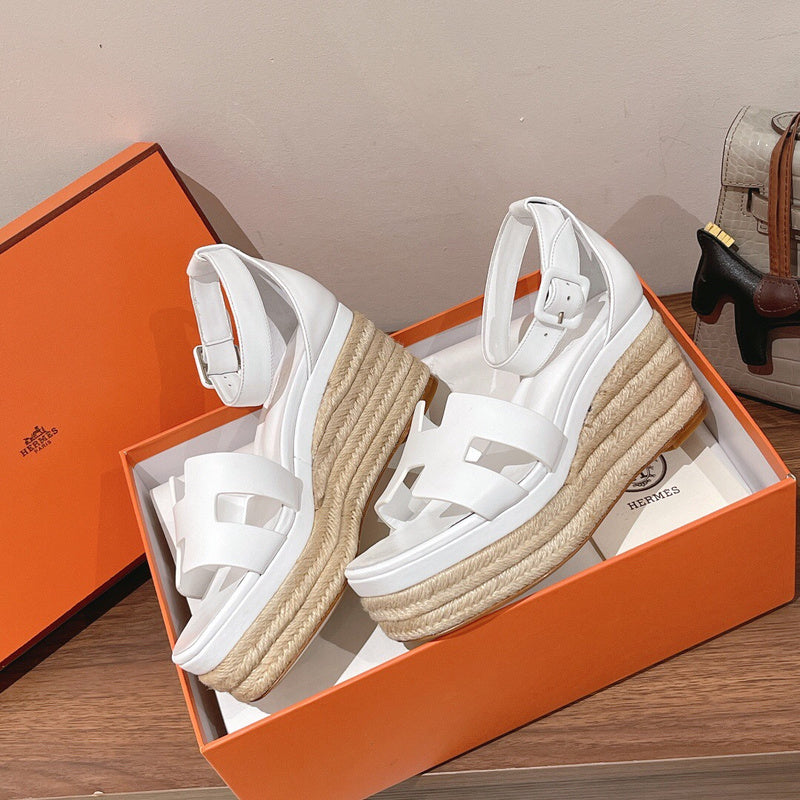Hermès White Loafer Flats - Detail Shot of Craftsmanship