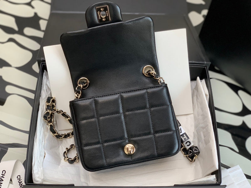  versatile purse view 10