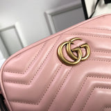 Handle and strap detail of elevated sleek women's handbag – women's luxury accessory