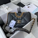  women's handbag, mid design, view 1