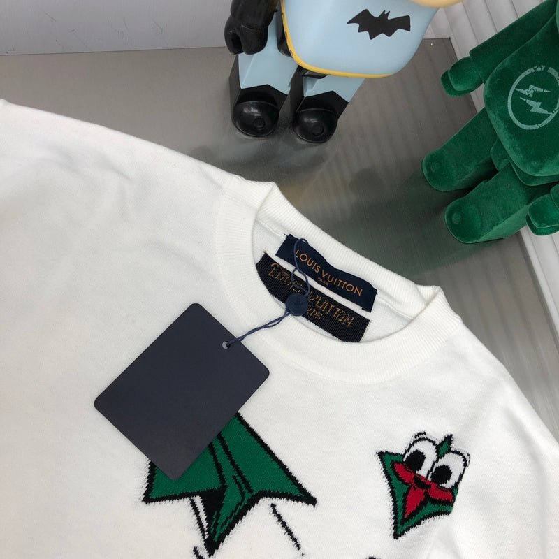 Side profile of Louis Vuitton cotton t-shirt with tailored silhouette