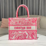 Close-up detail of everyday-luxe statement women's handbag – women's luxury handbag
