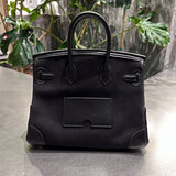  Contemporary carryall bag carried on shoulder 10