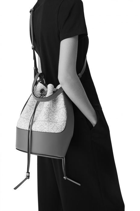 Ziva's Charm handbag – angled view (18cm*13cm*25cm)