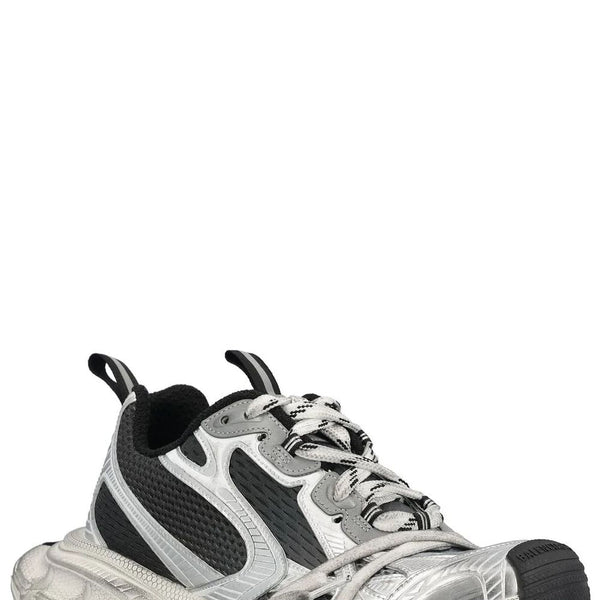 Balenciaga Shoes? BALENCIAGA Men's Vintage Effect Low-Top Sneakers - 3XL Luxury Lifestyle Designer Footwear