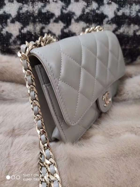  women's handbag, mid design, view 4